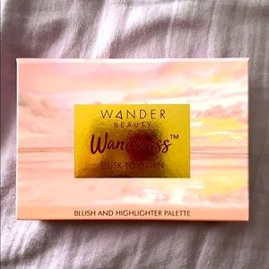 WANDERESS DUSK TO DAWN EYESHADOW PALLET